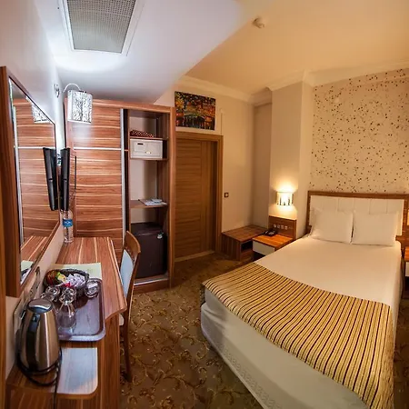 Hotel Adnan Bey 3*