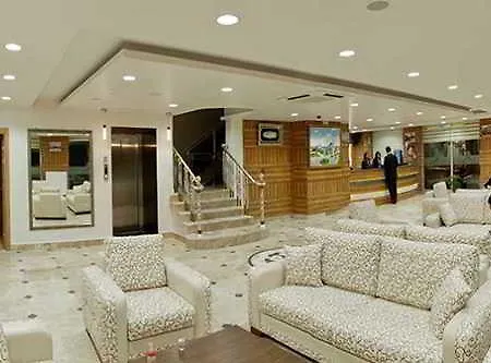 Hotel Adnan Bey 3*