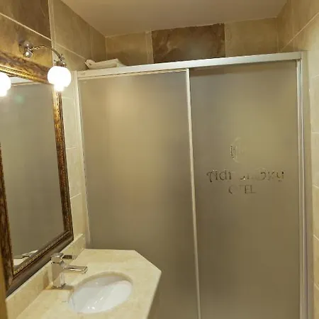 Hotel Adnan Bey 3*